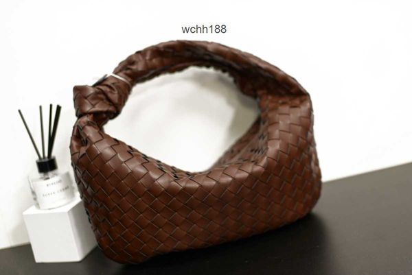 designer texture 2023 bag bottegas evening bags teen jodie girl woven armpit soft fashion jodies knot cloud handbag leather cowhorn women�
designer texture 2023 bag bottegas evening bags teen jodie girl woven armpit soft fashion jodies knot cloud handbag leather cowhorn women�