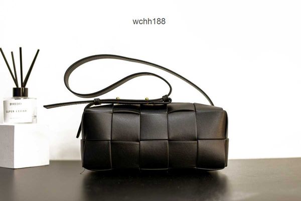 designer bag bags bottegas evening girl brick cassettes waistpack leather women's woven single-shoulder crossbody chest women 18cm 2023
designer bag bags bottegas evening girl brick cassettes waistpack leather women's woven single-shoulder crossbody chest women 18cm 2023