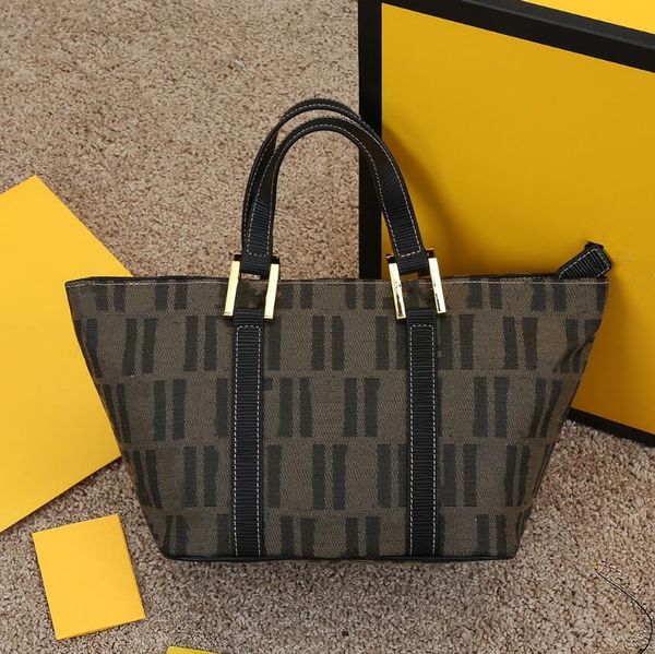 designer dumpling bun classic handbag tote bag purse canvas handle prints internal zipper pocket fashion letter shoulder bags
designer dumpling bun classic handbag tote bag purse canvas handle prints internal zipper pocket fashion letter shoulder bags