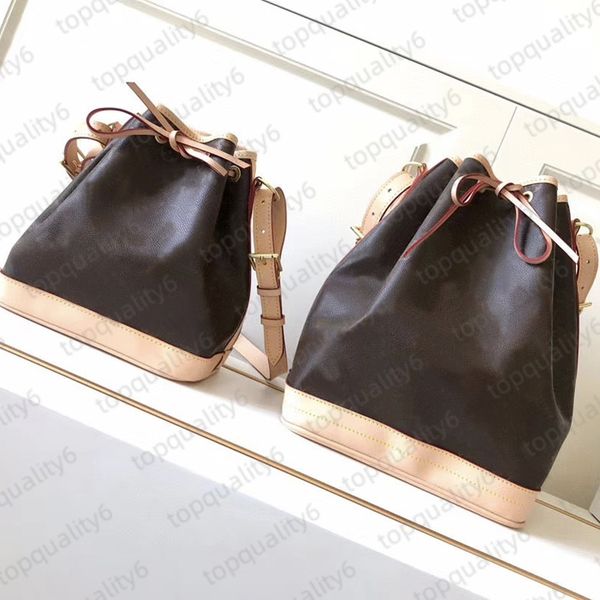 luxury designer drawstring bucket bag women brown famous brand shoulder crossbody bags outdoor casual
luxury designer drawstring bucket bag women brown famous brand shoulder crossbody bags outdoor casual