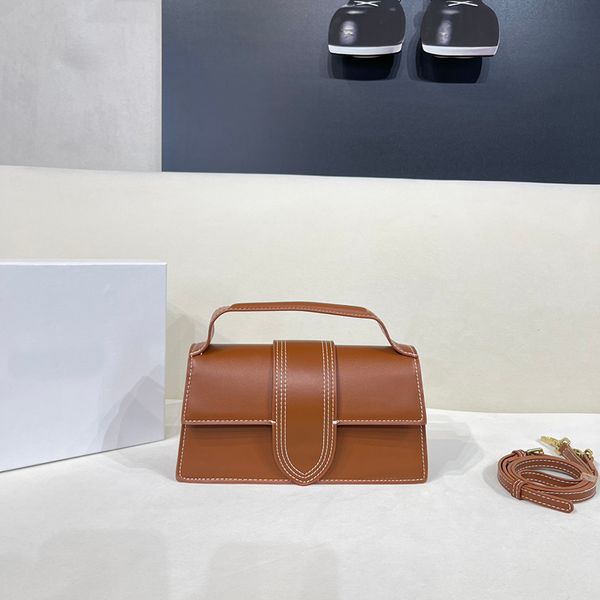 fashion designer woman bag women shoulder bags partysu smooth leather adjustable shoulder strap hands-tote bag magnetic buckle cargo queen
fashion designer woman bag women shoulder bags partysu smooth leather adjustable shoulder strap hands-tote bag magnetic buckle cargo queen