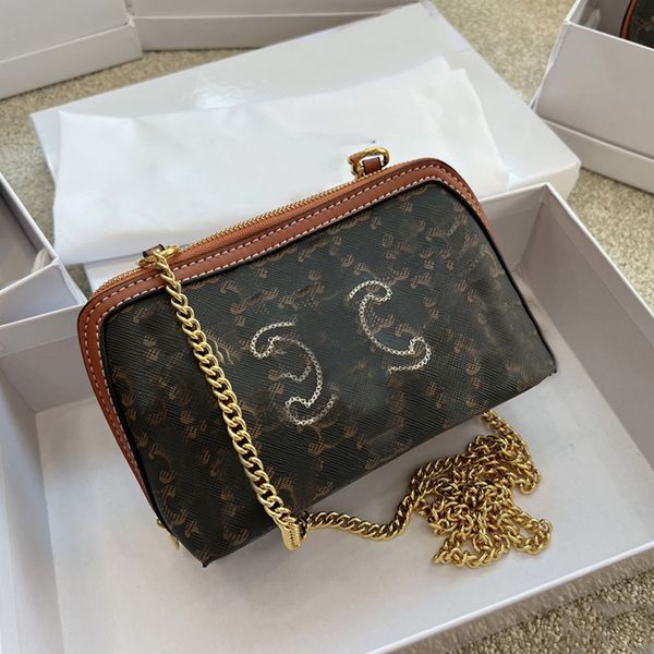 designer woman shoulders bag jindian printed retro satchel wallets zipper purse leather smalls shoulder bags multifunction fashion wallet ch
designer woman shoulders bag jindian printed retro satchel wallets zipper purse leather smalls shoulder bags multifunction fashion wallet ch