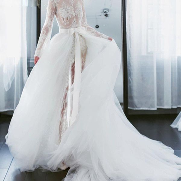 dresses custom made white tulle wedding skirts elegant puffy tulle detachable skirt sweep train removable prom skirts overlay, Black;gray
dresses custom made white tulle wedding skirts elegant puffy tulle detachable skirt sweep train removable prom skirts overlay, Black;gray