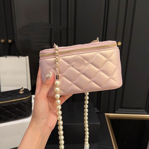 five color pearl chain women mini cosmetic bag cute retro designer crossbody purse genuine leather quilted vanity case handbag luxury wallet
five color pearl chain women mini cosmetic bag cute retro designer crossbody purse genuine leather quilted vanity case handbag luxury wallet