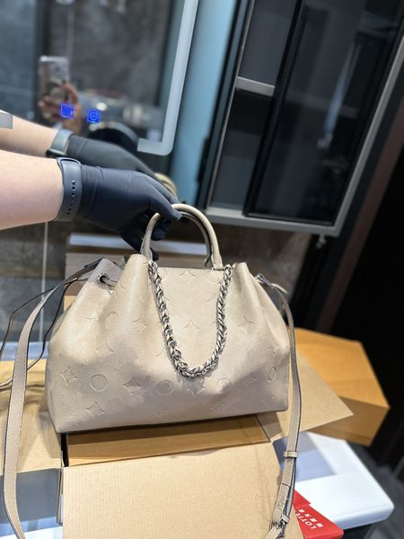 bella tote designer handbag women's shoulder bag mahina bucket bag neonoe hollow drawstring leather handbag
bella tote designer handbag women's shoulder bag mahina bucket bag neonoe hollow drawstring leather handbag