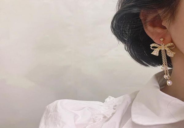 dangle chandelier retro french bride baroque pearl bow long tassel earring fashion women bohemian style earrings elegant princes2393230, Silver
dangle chandelier retro french bride baroque pearl bow long tassel earring fashion women bohemian style earrings elegant princes2393230, Silver
