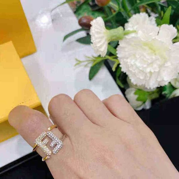 designer jewelry necklace accessories full diamond gold opening hemp rope ring bracelet high quality, Silver
designer jewelry necklace accessories full diamond gold opening hemp rope ring bracelet high quality, Silver