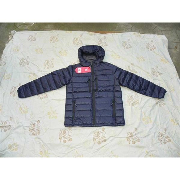 2018 new casual brand windproof down men jacket winter warm coat s ultralight duck male goose parka 200 xdk0, Black
2018 new casual brand windproof down men jacket winter warm coat s ultralight duck male goose parka 200 xdk0, Black