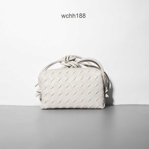 2023 leather evening designer cross-body bags bag bottegas one-shoulder girl high autumn loop cow knitting knotted small square women's
2023 leather evening designer cross-body bags bag bottegas one-shoulder girl high autumn loop cow knitting knotted small square women's
