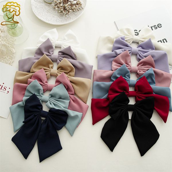fashion blogger designer jewelry headwear new elegant temperament hair curling style hair clip knot bow knot women's fabric spring clip, Golden;silver
fashion blogger designer jewelry headwear new elegant temperament hair curling style hair clip knot bow knot women's fabric spring clip, Golden;silver