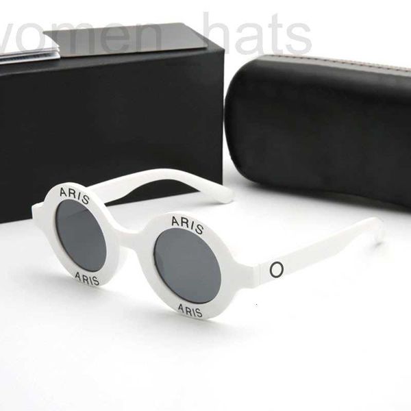 sunglasses designer designer fashion glasses circular design for man woman full frame black white color optional high-quality x01n, White;black
sunglasses designer designer fashion glasses circular design for man woman full frame black white color optional high-quality x01n, White;black