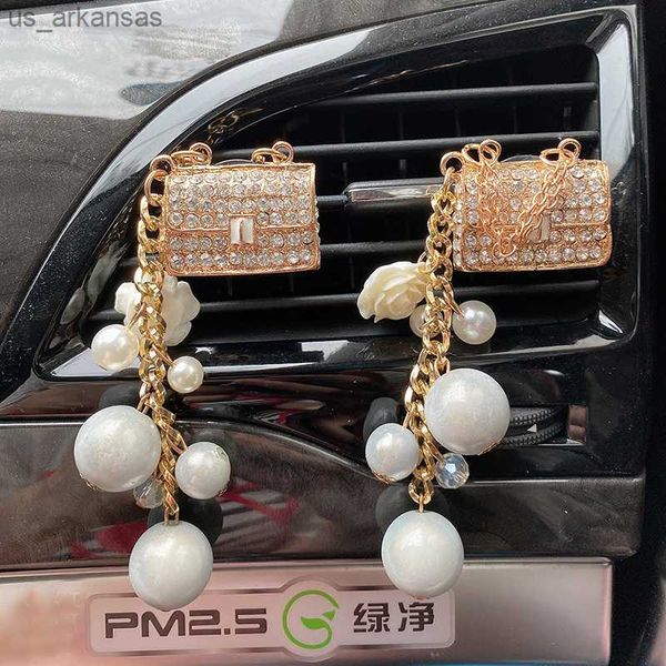 car air conditioning air outlet perfume clip pearl handbag car aromatherapy car perfume creative high heels car interior l230523
car air conditioning air outlet perfume clip pearl handbag car aromatherapy car perfume creative high heels car interior l230523
