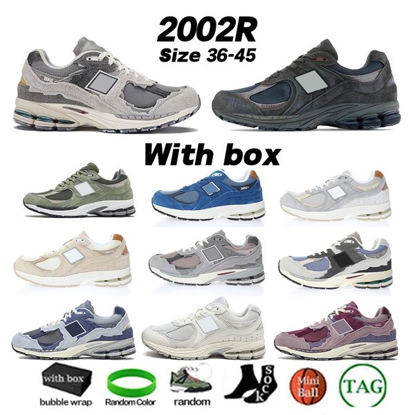 2002r og new mens running shoes designer protection pack suede outdoor sports trainers women men cushioning sneakers platform lace sneaker s
2002r og new mens running shoes designer protection pack suede outdoor sports trainers women men cushioning sneakers platform lace sneaker s