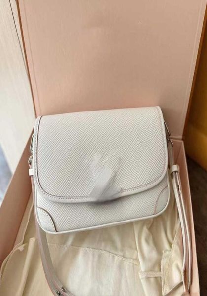 evening shoulder bags 2022 new black buci one shoulder crossbody french stick advanced texture water wave pattern for men and wome5639728
evening shoulder bags 2022 new black buci one shoulder crossbody french stick advanced texture water wave pattern for men and wome5639728