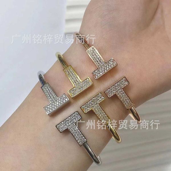 designer new tiffay s925 fashion big double full diamond classic bracelet, Black
designer new tiffay s925 fashion big double full diamond classic bracelet, Black