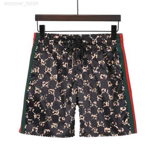 summer men designers sports mens fashion shorts knee length fashion quick drying men beach pants black and white letter swimwear designer wo, White;black
summer men designers sports mens fashion shorts knee length fashion quick drying men beach pants black and white letter swimwear designer wo, White;black