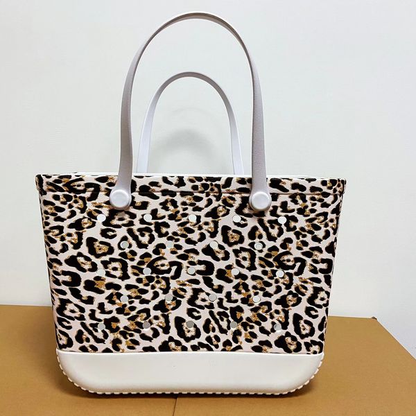 2023 designer bag rubber beach bag eva shoulder tote bags men women summer travel large capacity shopping bag gym swimming luxury handbags d
2023 designer bag rubber beach bag eva shoulder tote bags men women summer travel large capacity shopping bag gym swimming luxury handbags d