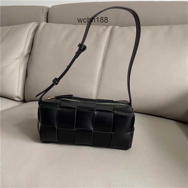 bag summer versatile bottegas woven evening leather bags underarm 2023 spring designer brick high cassette shoulder girl cowhide handbag avi
bag summer versatile bottegas woven evening leather bags underarm 2023 spring designer brick high cassette shoulder girl cowhide handbag avi