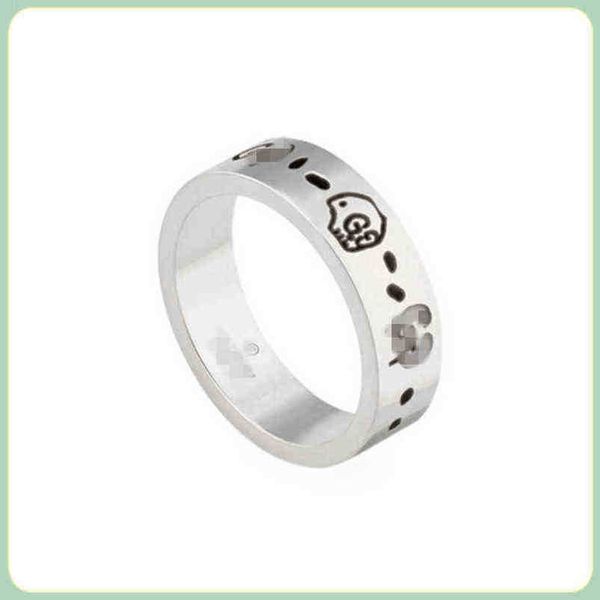 2023 new designer jewelry bracelet necklace ring accessories skull bent head trend personalized men women's same type couple, Silver
2023 new designer jewelry bracelet necklace ring accessories skull bent head trend personalized men women's same type couple, Silver