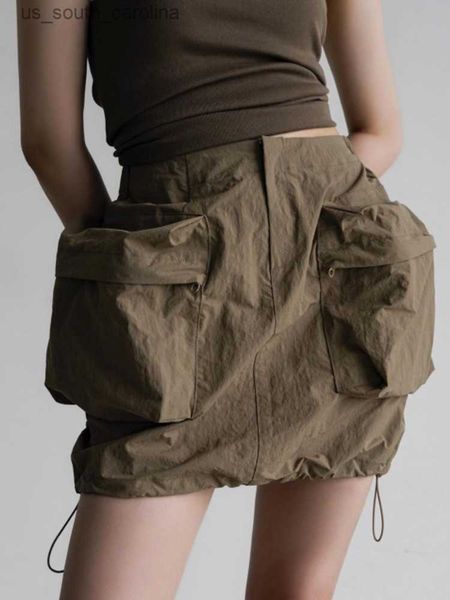 grunge punk cargo shorts womens high waist drawstring hem short skirt with pockets ladies fashion summer skirts l230522, Black
grunge punk cargo shorts womens high waist drawstring hem short skirt with pockets ladies fashion summer skirts l230522, Black