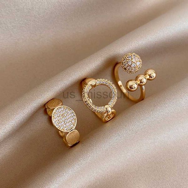 band rings 2022 new classic zircon circle open ring for woman exquisite rhinestone adjustable finger rings girls wedding party jewelry gift, Silver
band rings 2022 new classic zircon circle open ring for woman exquisite rhinestone adjustable finger rings girls wedding party jewelry gift, Silver
