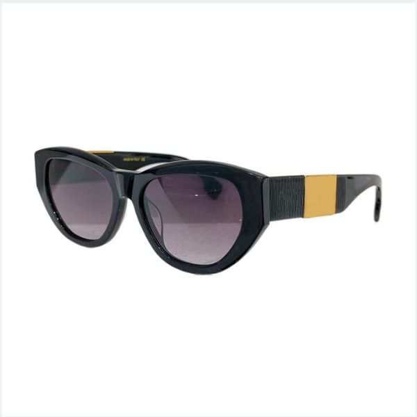 womens sunglasses for women men sun glasses mens fashion style protects eyes uv400 lens with random box and case 8026, White;black
womens sunglasses for women men sun glasses mens fashion style protects eyes uv400 lens with random box and case 8026, White;black