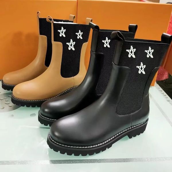 autumn winter fashion boots woman thick soled elastic band boot soft cowhide lady platform letter shoe leather high women designer shoes lar, Black
autumn winter fashion boots woman thick soled elastic band boot soft cowhide lady platform letter shoe leather high women designer shoes lar, Black