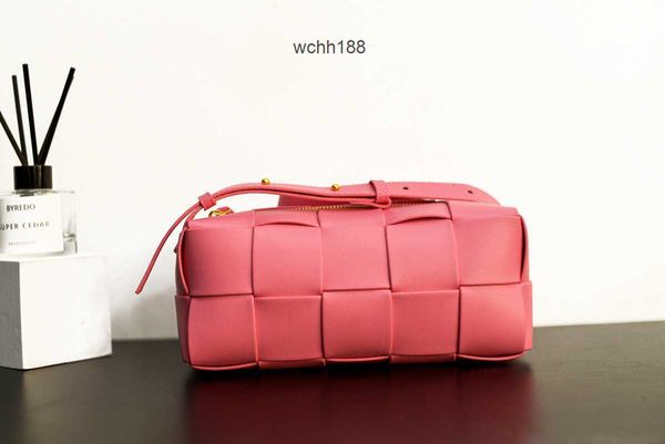 chest 2023 designer bag crossbody bags bottegas evening women girl brick cassettes single-shoulder waistpack leather women's 18cm woven
chest 2023 designer bag crossbody bags bottegas evening women girl brick cassettes single-shoulder waistpack leather women's 18cm woven