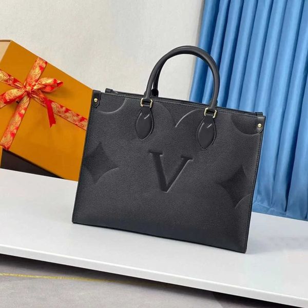 designer women bag embossed black flower monograms onthego gm mm bags leather handbag viutonity purse tote shoulder crossbody female backpac
designer women bag embossed black flower monograms onthego gm mm bags leather handbag viutonity purse tote shoulder crossbody female backpac