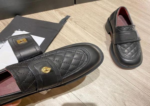 2021 le formal dress shoes fashion elegant temperament love women shoess professional work wild black and green 35409862353
2021 le formal dress shoes fashion elegant temperament love women shoess professional work wild black and green 35409862353