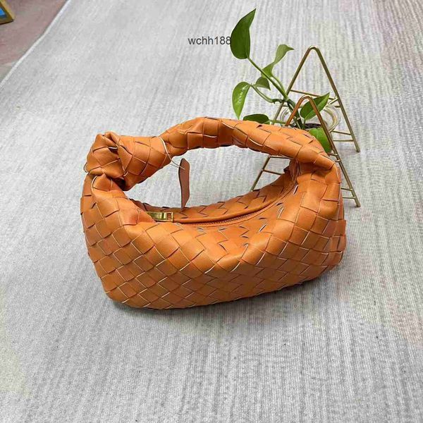 bottegas hand bags evening designer 2023 bag girl mini jodie 26cm jodies handbag purse woven knot cow leather held armpit cloud women fashio
bottegas hand bags evening designer 2023 bag girl mini jodie 26cm jodies handbag purse woven knot cow leather held armpit cloud women fashio