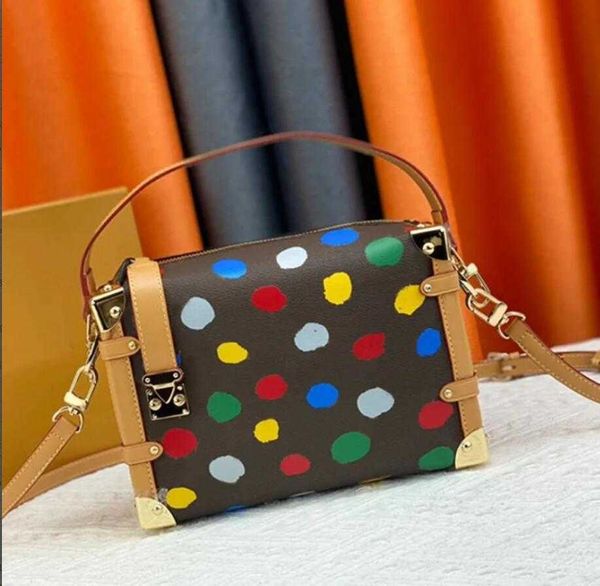 m46358 m21741 louiseits side trunk shoulder bag yk dots viutonits luxury designer womens mens purses wallets tote clutch handbag crossbody t
m46358 m21741 louiseits side trunk shoulder bag yk dots viutonits luxury designer womens mens purses wallets tote clutch handbag crossbody t
