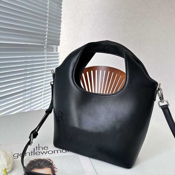 the tote bag hand bags designer women clutch black purse shopper basket bag handbags luxury leather shoulder totes handbag 230505 
the tote bag hand bags designer women clutch black purse shopper basket bag handbags luxury leather shoulder totes handbag 230505