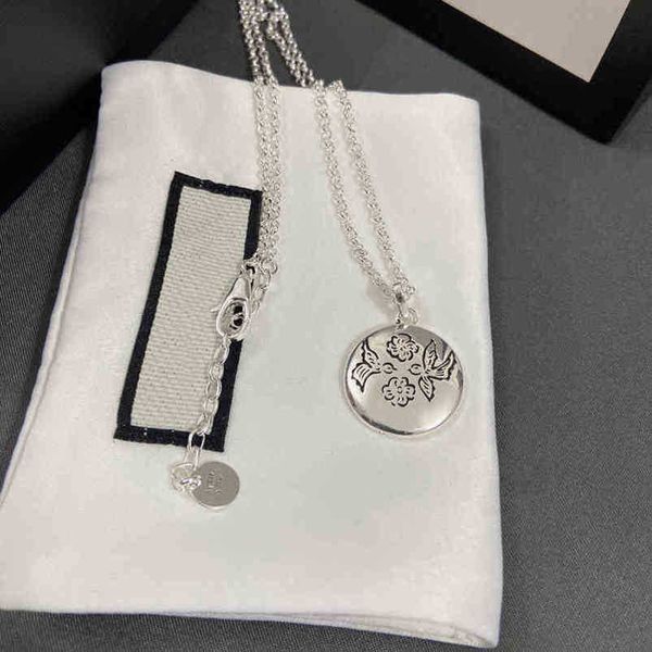 2023 new designer jewelry bracelet necklace ring love fearless round flower bird sterling trend piece men's women's couple chain, Silver
2023 new designer jewelry bracelet necklace ring love fearless round flower bird sterling trend piece men's women's couple chain, Silver