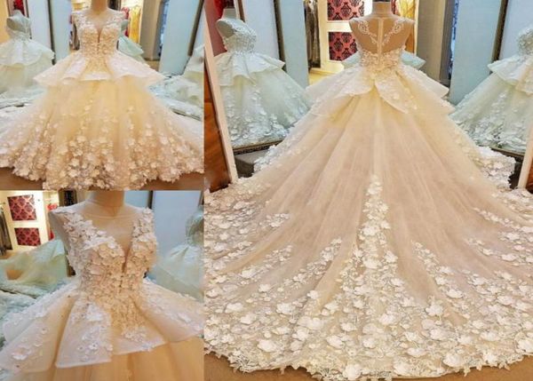 3d floral luxury 2019 aline wedding dresses peplum tiered skirts court train castle empire jewel illusion tulle major beading wed9272127, White
3d floral luxury 2019 aline wedding dresses peplum tiered skirts court train castle empire jewel illusion tulle major beading wed9272127, White