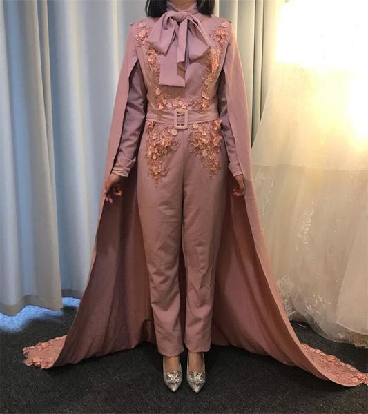 luxury pink muslim evening dress with caped stunning jumpsuit floral prom dress outfit long sleeve formal robe de mariage 2023 vestidos de n, Black;red
luxury pink muslim evening dress with caped stunning jumpsuit floral prom dress outfit long sleeve formal robe de mariage 2023 vestidos de n, Black;red