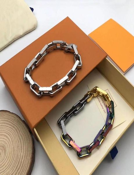 2022 classic chain designer bracelet mens fashion tempered domineering stainless steel bracelet european and american luxur5594356, Black
2022 classic chain designer bracelet mens fashion tempered domineering stainless steel bracelet european and american luxur5594356, Black