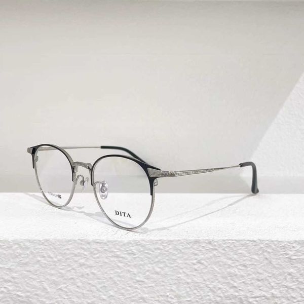 original wholesale designer sunglasses for sale mens and womens dit titanium eyewear frame dtx829 can be paired with highdegree myopia glass, White;black
original wholesale designer sunglasses for sale mens and womens dit titanium eyewear frame dtx829 can be paired with highdegree myopia glass, White;black