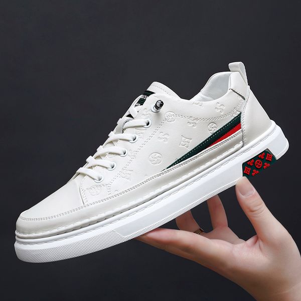 mens vulcanize shoes brand designer classic men casual lace-up sneakers outdoor walking sneakers 2023 male printed leather shoes, Black
mens vulcanize shoes brand designer classic men casual lace-up sneakers outdoor walking sneakers 2023 male printed leather shoes, Black