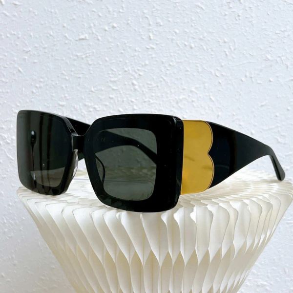 luxury designer brand sunglasses designer sunglass eyeglass women men glasses womens sun glass uv400 lens with box b 693 1111111111111, White;black
luxury designer brand sunglasses designer sunglass eyeglass women men glasses womens sun glass uv400 lens with box b 693 1111111111111, White;black