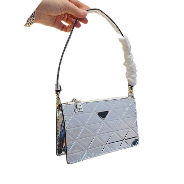 2023 luxurys laser handbag designer bag hard mirror surface hobo shoulder mini handle crossbody bags tote satchel metal triangle logo belt w
2023 luxurys laser handbag designer bag hard mirror surface hobo shoulder mini handle crossbody bags tote satchel metal triangle logo belt w