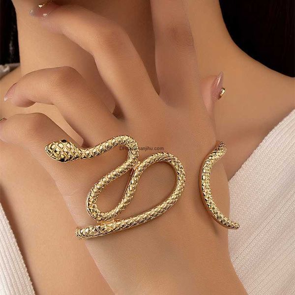 designer luxury belgary brand exaggerated snake shaped bracelet for women japan south korea ins style simple fashion trend geometric hip hop, Black
designer luxury belgary brand exaggerated snake shaped bracelet for women japan south korea ins style simple fashion trend geometric hip hop, Black