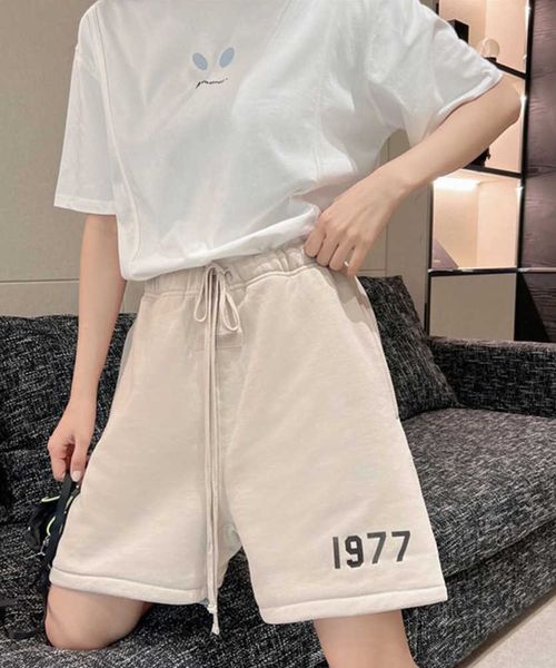 mens essentail 1977 shorts letter printed pants casual fashion summer men essen for male streetwear loose sports clothing2023, White;black
mens essentail 1977 shorts letter printed pants casual fashion summer men essen for male streetwear loose sports clothing2023, White;black