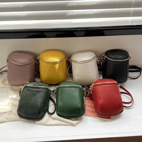 small genuine leather wallet womens fashion shoulder vertical bag wholesale first layer cowhide messenger, Red;black
small genuine leather wallet womens fashion shoulder vertical bag wholesale first layer cowhide messenger, Red;black