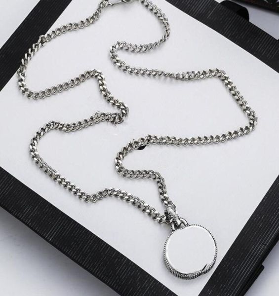 2022 luxury letter silver chain necklace retro couple necklaces men and women pendant designer jewelry gift9852044
2022 luxury letter silver chain necklace retro couple necklaces men and women pendant designer jewelry gift9852044