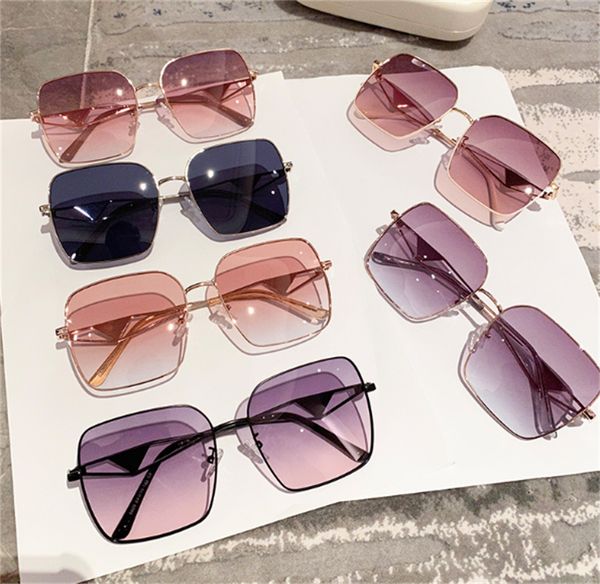 new large frame glasses polarized sunglasses, women's sun shading slimming retro sunglasses, White;black
new large frame glasses polarized sunglasses, women's sun shading slimming retro sunglasses, White;black