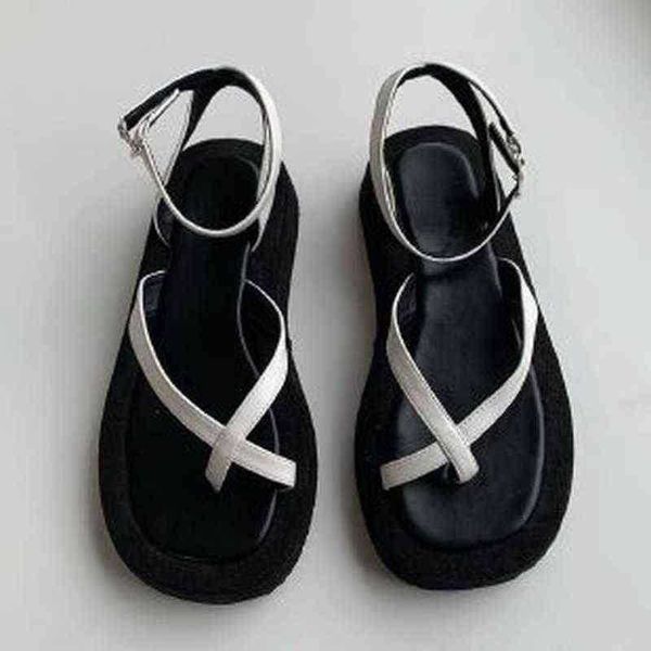 slipper sandal women summer new fashion 2023 clear roman comfort shoe for flip flop round toe 220622, Black
slipper sandal women summer new fashion 2023 clear roman comfort shoe for flip flop round toe 220622, Black