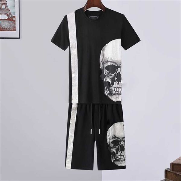 crystal skull designer t shirts pants piece sets mens summer tracksuits casual punk solid tshirt print letter dollar tee skateboard clothin, Gray
crystal skull designer t shirts pants piece sets mens summer tracksuits casual punk solid tshirt print letter dollar tee skateboard clothin, Gray