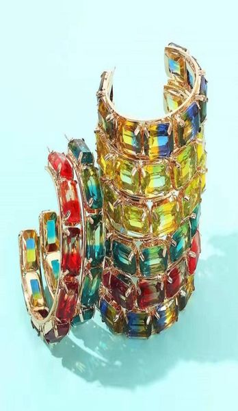 55mm iced out gem c hoop earrings for women luxury designer colorful bling diamond hoops circle huggie earrings zircon red jewelry5513746, Golden;silver
55mm iced out gem c hoop earrings for women luxury designer colorful bling diamond hoops circle huggie earrings zircon red jewelry5513746, Golden;silver