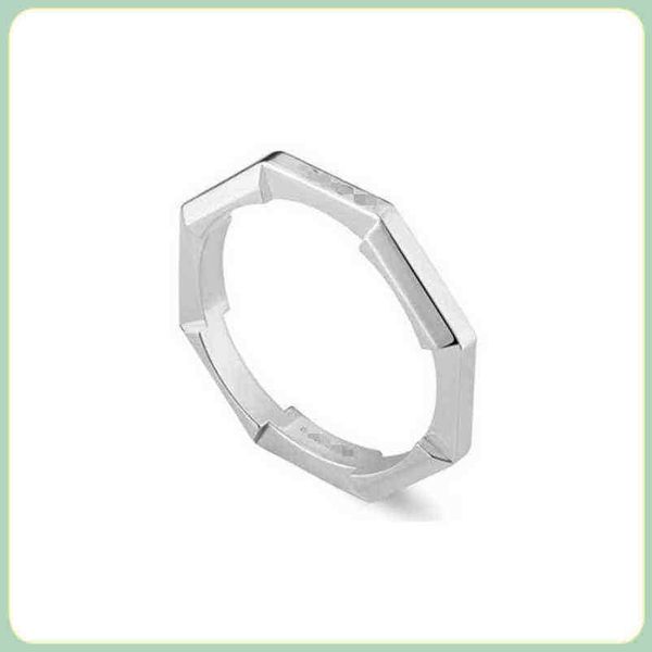 designer jewelry bracelet necklace accessories sterling link to love series mirror simple couple ring for men women high quality, Silver
designer jewelry bracelet necklace accessories sterling link to love series mirror simple couple ring for men women high quality, Silver